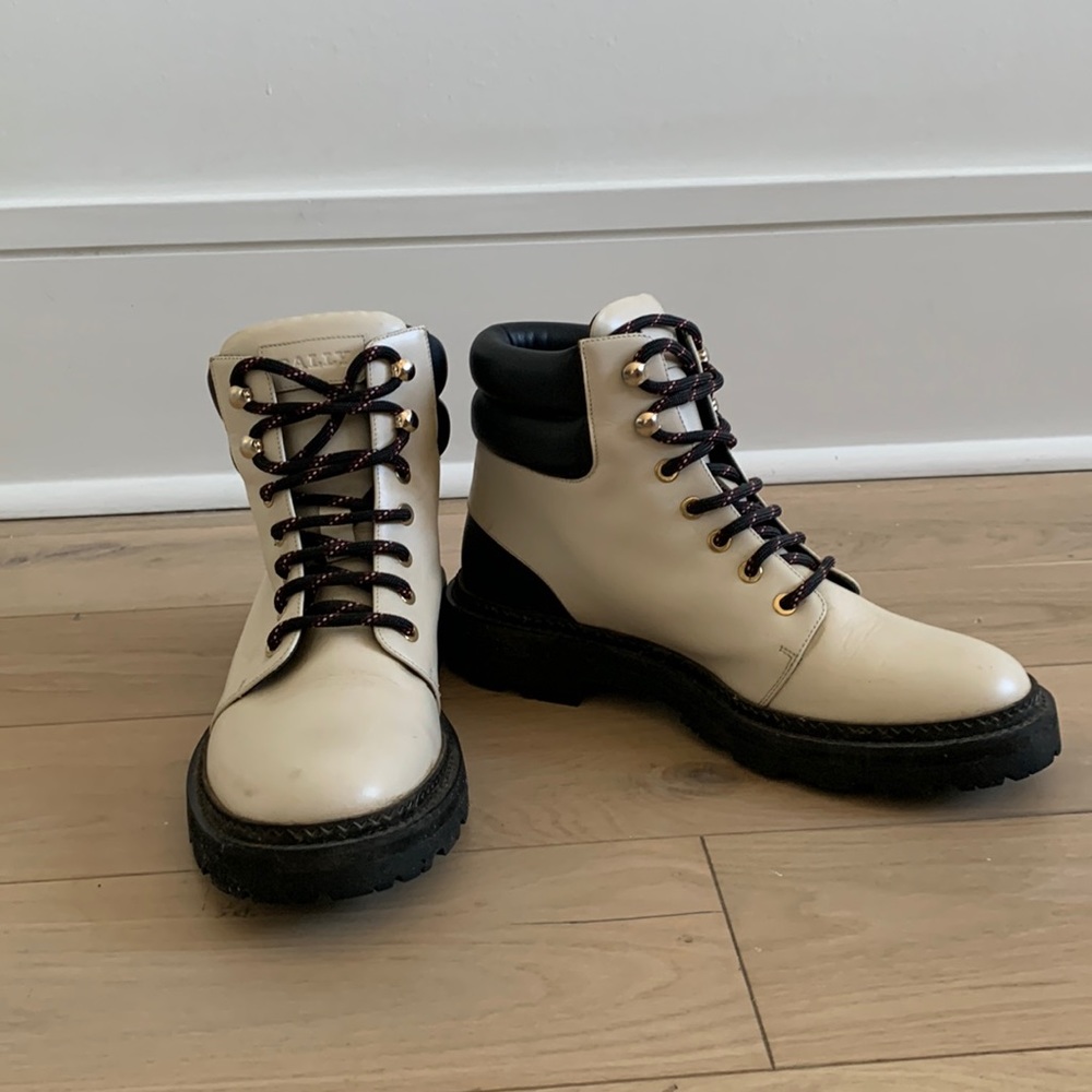 BALLY Ganya Leather Hiking Boots